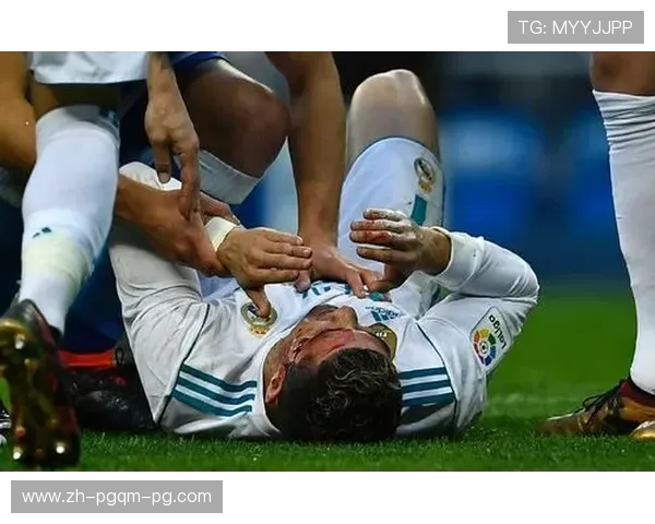 西甲联赛C罗被犯规的经典瞬间：争议与冲突的焦点